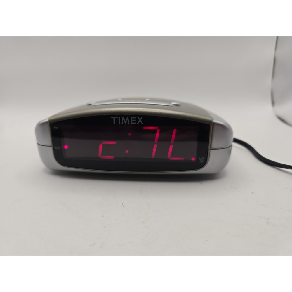 Timex T109S Y2K Digital Alarm Clock Red LED Tested Works Free Shipping